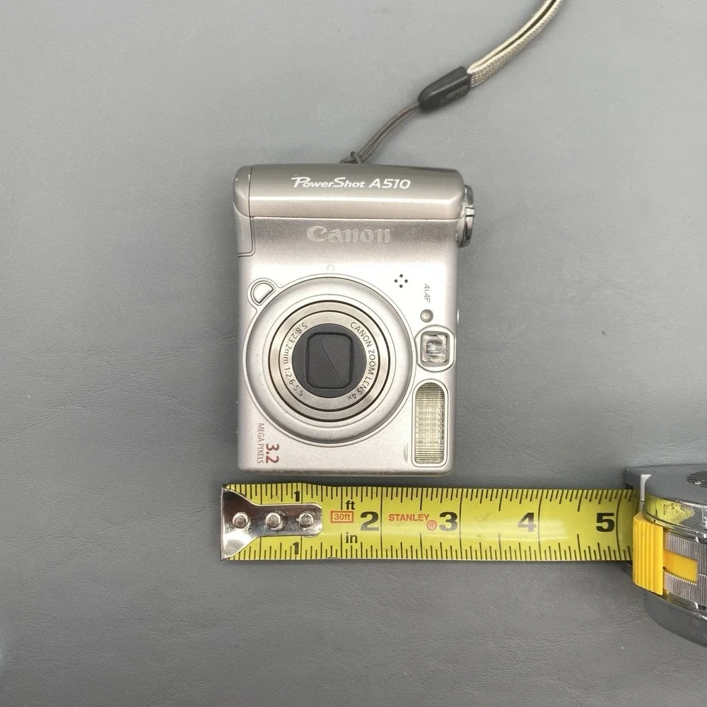 Canon PowerShot A520 4.0MP Camera - Silver 9715A001 Parts Or Not Working